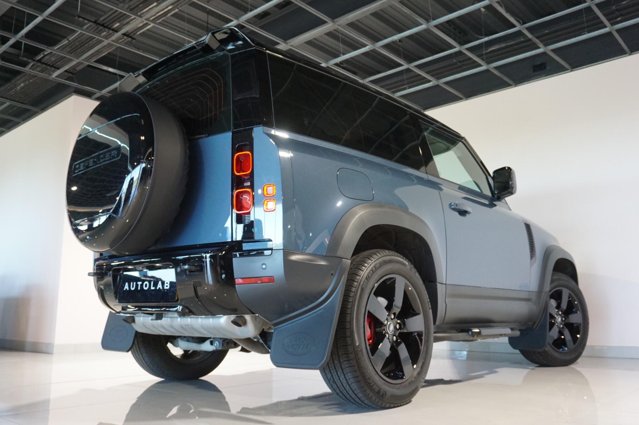 Land Rover Defender 90 2.0 P300 SE SUV 3dr Petrol Auto 4WD Euro 6 (s/s) (300 ps)